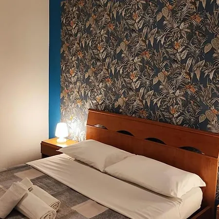 Hubby House - Rome-2